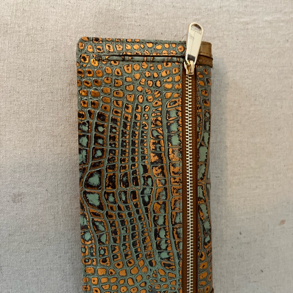 Brahmin Ady wallet. Excellent like new condition